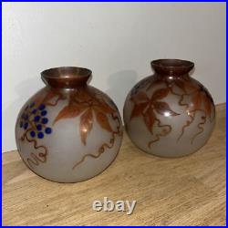 Paire De Vases Boule En Verre Peint Signé Fanus École De Nancy