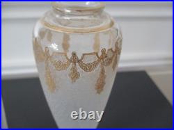 Paire De Vases En Cristal Saint Louis Modele 1080 Givre Et Dorure