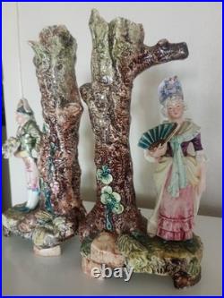 Paire Soliflore ancien Scène de genre romantique dans le goût du XVIIIe