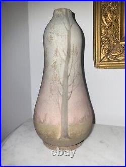 Paire de Vases Ceramiques style ART NOUVEAU signé monogrammé D. R