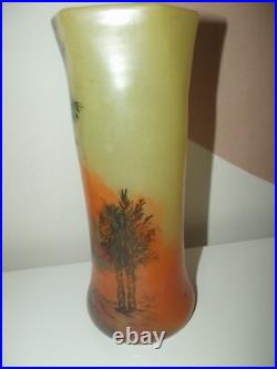 Paire de Vases décor naturaliste signé LEG (LEGRAS)