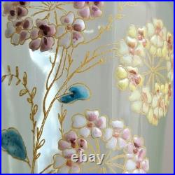 Paire de Vases en Verre Émaillé Fleurs Ombellifères Bords Godronés Art Nouveau