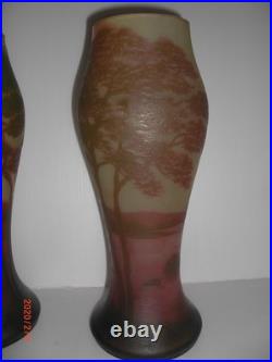 Paire de grands Vases Art Nouveau 31,5 cm dégagé à l'acide Signé J Michel