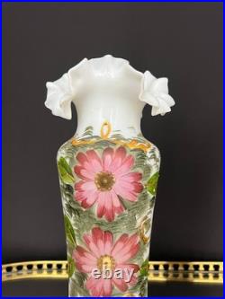 Paire de vases Bristol en opaline peinte