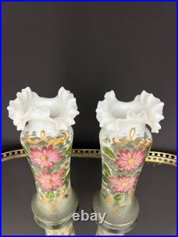 Paire de vases Bristol en opaline peinte
