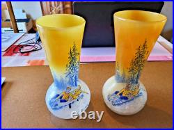 Paire de vases François Théodore Legras signé à décor hivernal de lugeurs Paire de vases François Théodore Legras signé à décor hivernal de lugeurs
