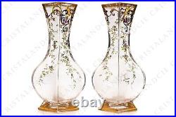 Paire de vases émaillés Art Nouveau par Baccarat. Pair of enameled Art Nouveau