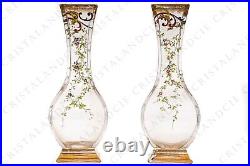 Paire de vases émaillés Art Nouveau par Baccarat. Pair of enameled Art Nouveau