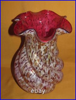 Paire grands vases anciens verre Clichy torsadés pailleté or couleur rouge
