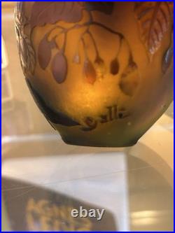 Petit vase Gallé Nancy authentique Verre multicouche Art Nouveau 1900 Petit vase Gallé Nancy authentique Verre multicouche Art Nouveau 1900