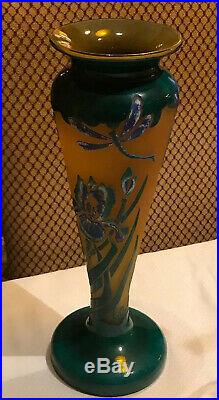 RARE. Grand Vase La Rochère aux Iris. Modèle Debussy Daum. Gallé. Haut35cm 1600g