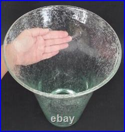 RARE SUBLIME GRAND VASE signé BIOT verre bullé vert 31,5cm