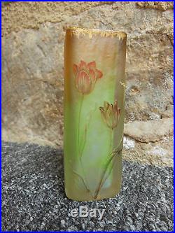 Rare Vase Daum Nancy Croix De Lorraine Décor De Tulipes Art Nouveau / Art Deco