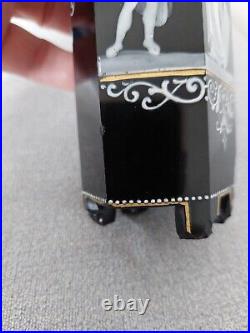 Rare Vase Cristal Noir Emaille Decor A L'antique Baccarat Boheme