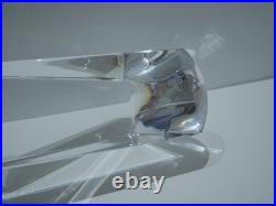 Rare Vase bas coupe bleu en de cristal Baccarat Vecteur sculpture