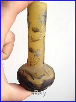 Rare superbe Vase Miniature DAUM Nancy, décor dégagé à l'acide. Art Nouveau