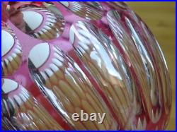 SAINT LOUIS ANCIEN VASE BOULE CRISTAL OVERLAY COULEUR AMETHYSTE ht 14 cm défauts SAINT LOUIS ANCIEN VASE BOULE CRISTAL OVERLAY COULEUR AMETHYSTE ht 14 cm défauts