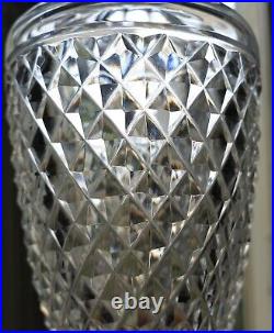 SAINT-LOUIS Grand Vase en Cristal Richement Taillé pointe de diamant signé