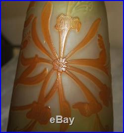 SUPERBE VASE PATE DE VERRE ART NOUVEAU EMILE GALLÉ NANCY 1900 AUX CHEVREFEUILLES