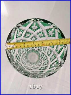 Saint-Louis France grand vase en cristal Overlay vert en excellent état