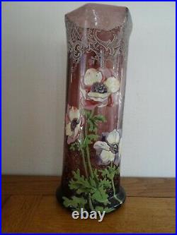 Superbe Grand Vase Violet Emaillé à décor de Fleurs d'Anémones Legras