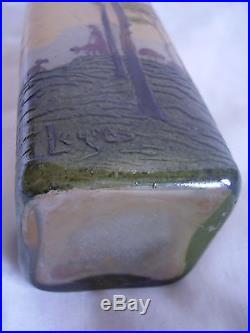 Superbe et authentique vase LEGRAS dégagé à l'acide art nouveau signé