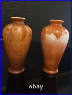 Superbe et rare paire de petits vases soliflores maître verrier Jean GAUTHIER