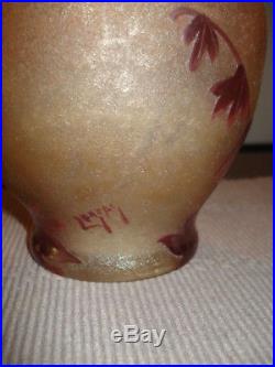 Superbe vase boule signé Legras dégagé à l'acide série Rubis Daum Gallé Lalique