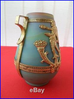 Superbe vase en pâte de verre Sèvres L & F