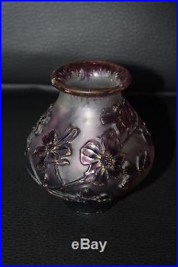 TRES JOLI VASE VERRERIE D' ART DE LORRAINE (DAUM, Gallé)
