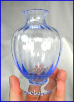 Tres Joli Vase Bleu En Cristal Clair Baccarat