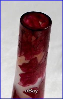 Très joli vase Legras série rubis éra Daum Gallé Muller