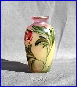 Très joli vase Muller fleurs curs de Marie éra Daum Gallé