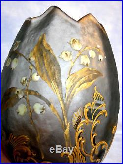 Très joli vase muguet par Montjoye, parfait era daum legras galle 1900