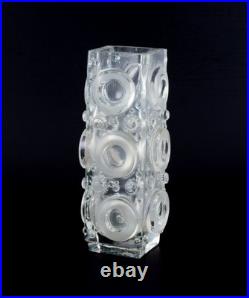 Uno Westerberg pour Pukeberg, Suède. Grand vase en verre d'art transparent Uno Westerberg pour Pukeberg, Suède. Grand vase en verre d'art transparent