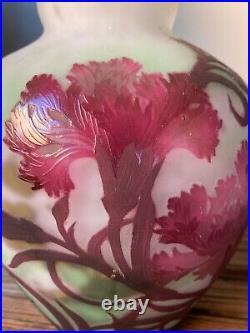 VASE ART NOUVEAU MULLER FRERES A LUNEVILLE DECOR D OEILLETS Style Galle Daum