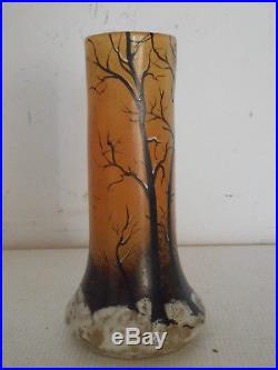 VASE EN VERRE EMAILLE LEGRAS. ART NOUVEAU. Paysage hivernal, neige