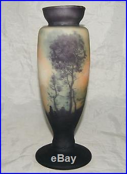 VASE PATE DE VERRE ART NOUVEAU DECOR DE PERSONNAGES MULLER FRERES LUNEVILLE 1900