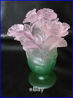 Vase Roses Pate De Cristal Couleur Rose/vert 18 CM Daum Signe