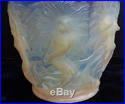 Verlys Rare Vase Opalescent Sirenes Dauphins Ep. Art Deco 1930 Glass H. 26cm