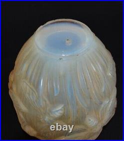 VERLYS lampe ou vase en verre opalescent patiné, style lalique hunebelle