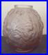 VERLYS-rare-vase-en-verre-moule-presse-couleur-lilas-modele-Les-Eglantines-01-kbhg