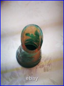 Vase A décor D IRIS gravé à l'acide