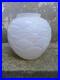 Vase-ART-DECO-verre-opalescent-A-HUNEBELLE-modele-PETALES-boule-Collection-01-gtlo