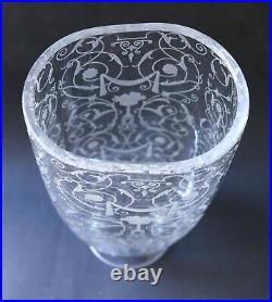 Vase Ancien CRISTAL BACCARAT gravé modèle MICHEL ANGE MICHELANGELO