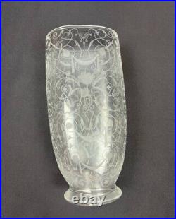 Vase Ancien CRISTAL BACCARAT gravé modèle MICHEL ANGE MICHELANGELO