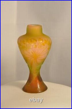 Vase Ancien Pate De Verre Signe Galle Antique Signed Art Nouveau Cameo Glass