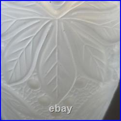 Vase Art Déco En Verre Dépoli Moulé Signé Joma Montfleuri France