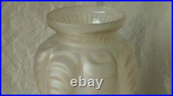 Vase Art Deco En Verre Moule Pressé Signé Espaivet Annees 1930 Art Deco