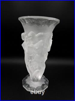 Vase Art Déco Lalique modèle Bacchantes. Verre Crystal Sculpté Signé René Laliqu